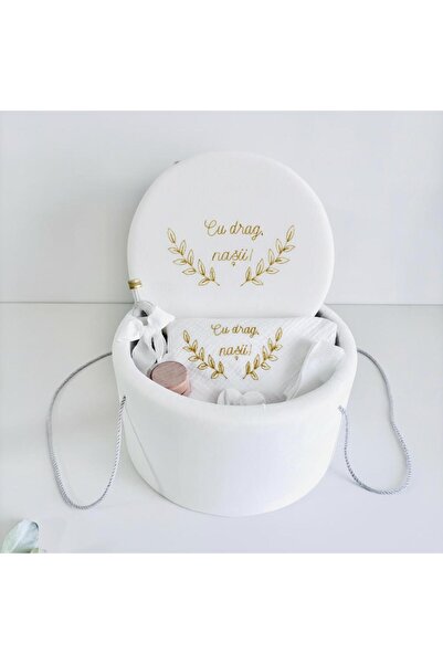Anya-Events Trusou Din Muselina Pentru Botez + Cutie Pentru Trusou Cu Broderi...