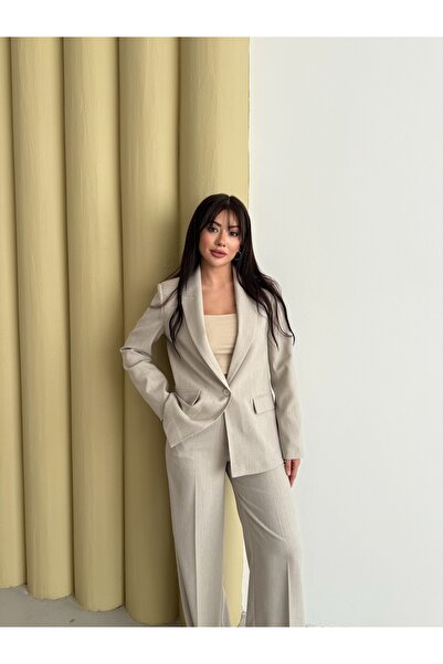 Nadrina Premium Jacket Set with Sleeve Detail