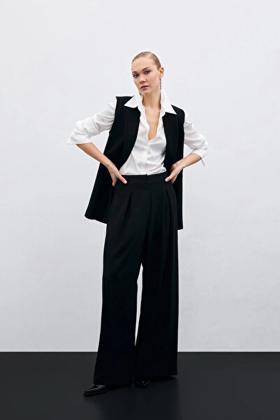 Sateen Ψηλόμεσο και φαρδύ μαύρο παντελόνι