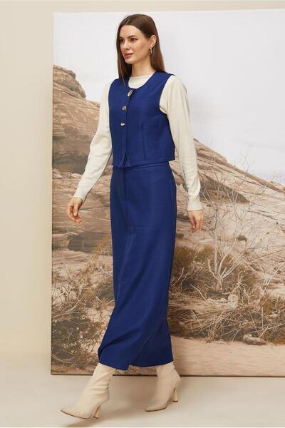 Alvina Buttoned Suit with Skirt 46236