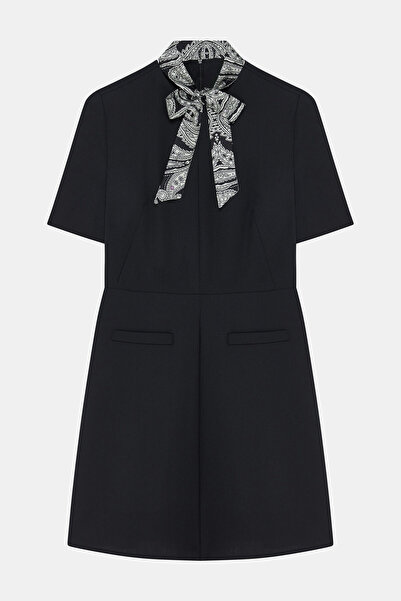 W Collection SİYAH YÜNLÜ YAKA DETAYLI ELBİSE