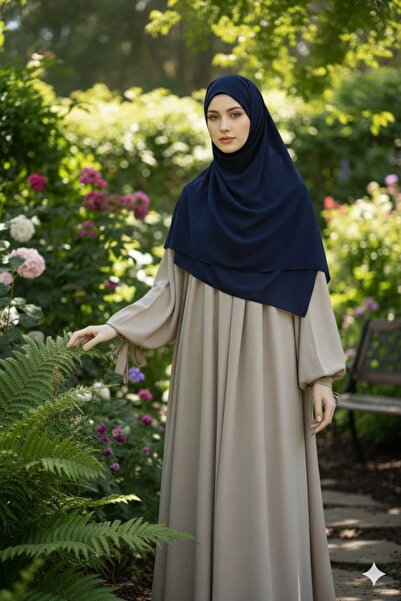 FRESCO SCARFS حجاب تيسيتير من حرير المدينة المصري 110×110 باللون الأزرق الداكن