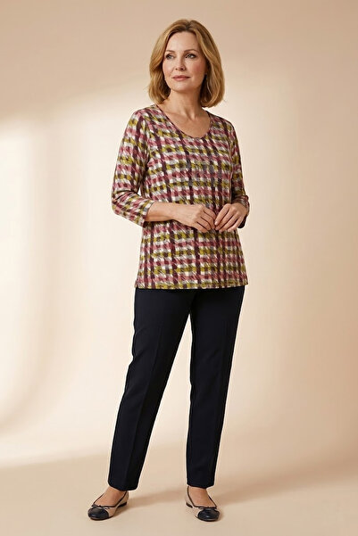 YXL COLLECTION Women's Plus Size Stretch Fabric V-Neck Mix Pattern Three Quarter Sleeve Mother Combed Cotton T-Shirt Blouse