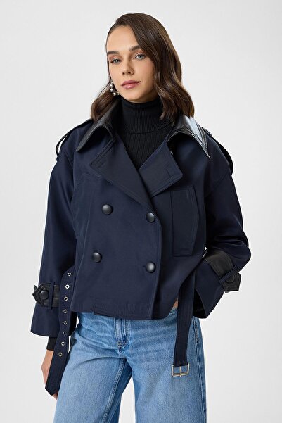 TIFFANY&TOMATO Deri Detaylı Kısa Trençkot