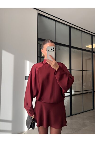 BB Bensu Buyruk BOYUNDAN BAĞLAMALI SATEN ELBİSE