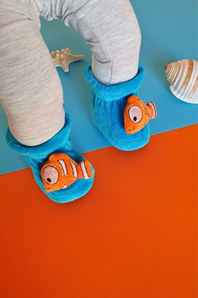 First Step أحذية أطفال مرنة مع إكسسوارات على شكل سمكة ثلاثية الأبعاد