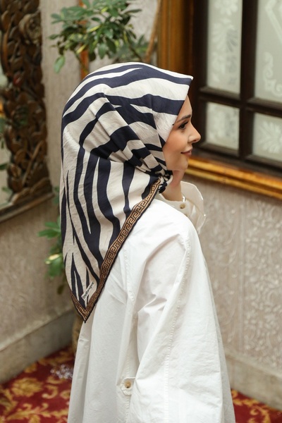 Tesettürnağme Eșarfă EcoZen TN2101 Model Zebra 04-Ecru-Albastru închis