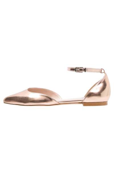 WildFashion Skimmer shoes with a patent leather look, pointed toe and thin an...