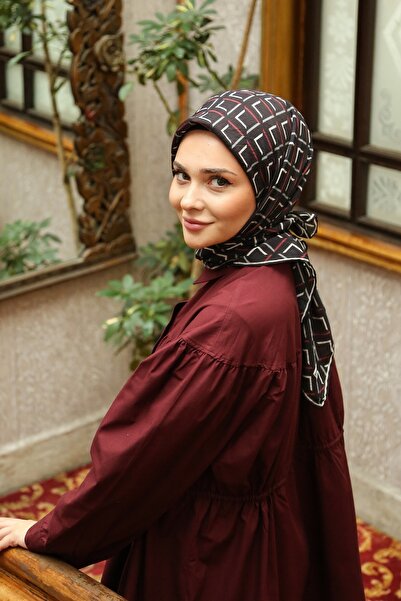 Tesettürnağme Eșarfă EcoZen TN2103 Model geometric 11-Negru-Bordeaux