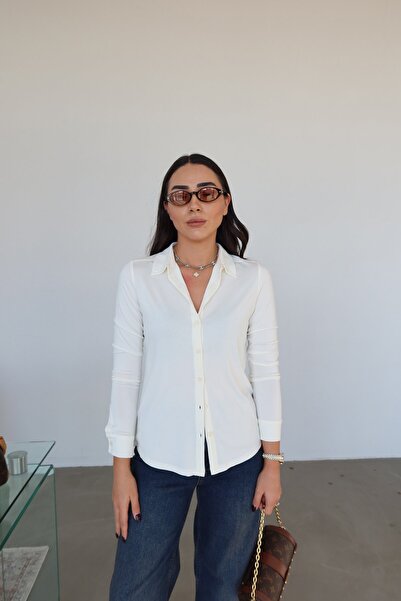 Özge Özgenç Soft Textured Basic Shirt