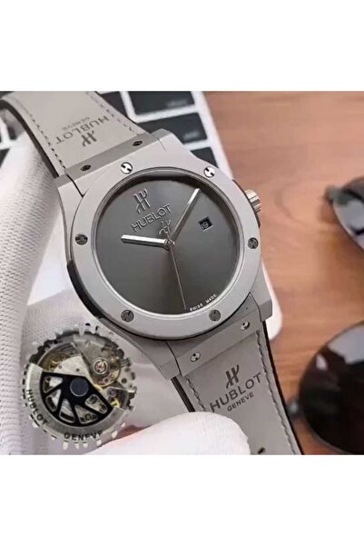 Hublot Hublot Classic Fusion Automatic Watch - Leather Strap