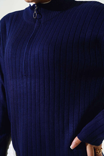 GÜLSEVEN Women's Corded Fabric collar zippered leg side Slit zippered knitwear set