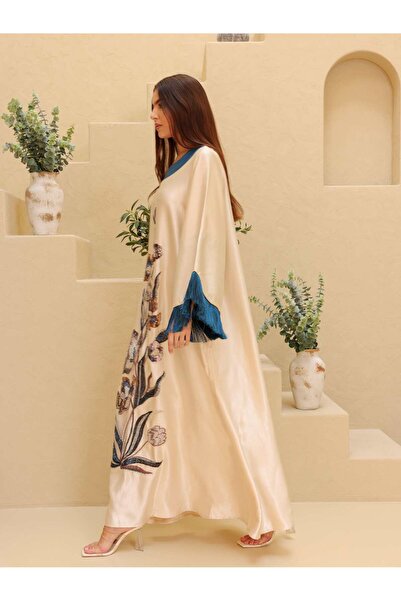 IKKXA أكمام عصرية بتصميم زهور أنيقة من القماش اللامع