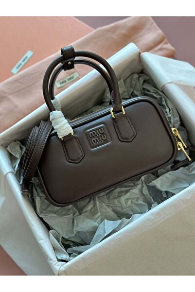 Generic حقيبة نسائية من لولى براند