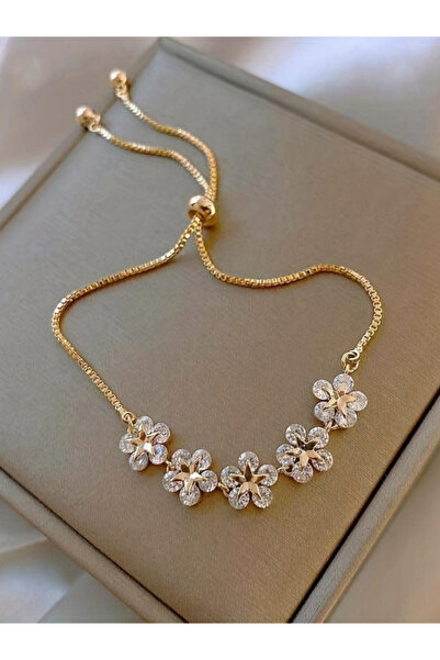 Take Two By Styli Gold Flower Charm Bracelet