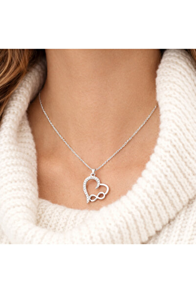 Bittox قلادة نسائية بسلسلة فضية بتصميم قلب - نماذج قلوب متنوعة