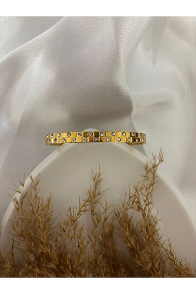 stainless steell سوار أصفاد من الفولاذ بتفاصيل حجر الزركون