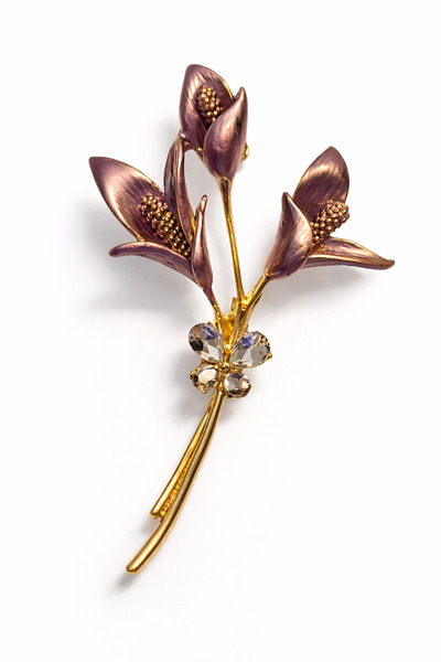 Lanuna Taşlı Çiçek Figürlü Broş