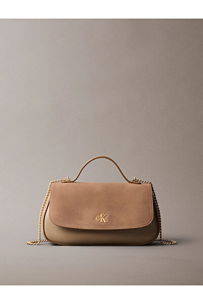 Calvin Klein Kadın Ayarlanabilir Omuz Askılı Metalik CK Logolu Kahverengi Omuz Çantası LV04F3409G-VFU