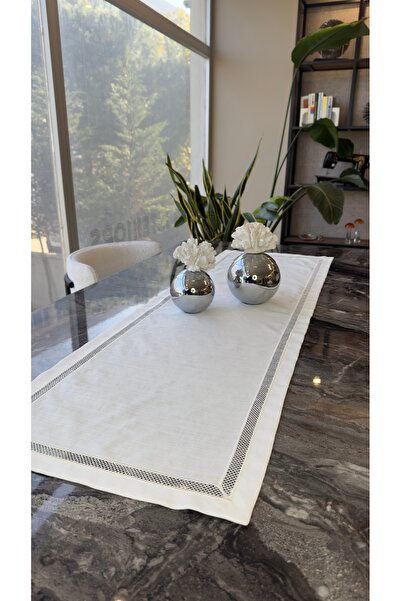 Hubb Interiors Kolber Stain-Resistant Runner Ecru