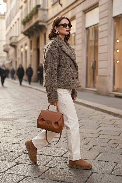 Lela Oversized Double-Breasted Collar Soft Fur Buttoned Lined Coat Coat 6839659