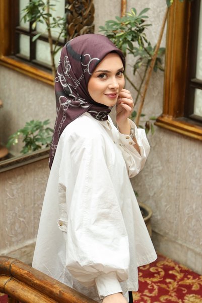 Tesettürnağme Eșarfă EcoZen TN2107 Model cu lanț 03-Prune-Gri-Negru