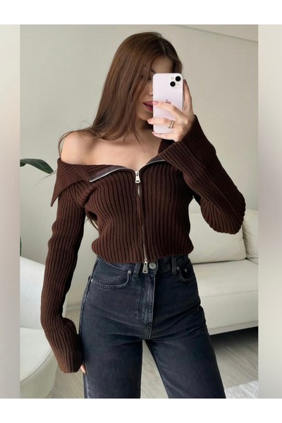 NEWCO Pulover tricotat cu guler Madonna cu fermoar dublu