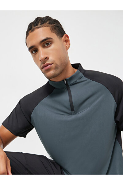 Styli Men Grey Raglan Sleeve Athleisure T-Shirt