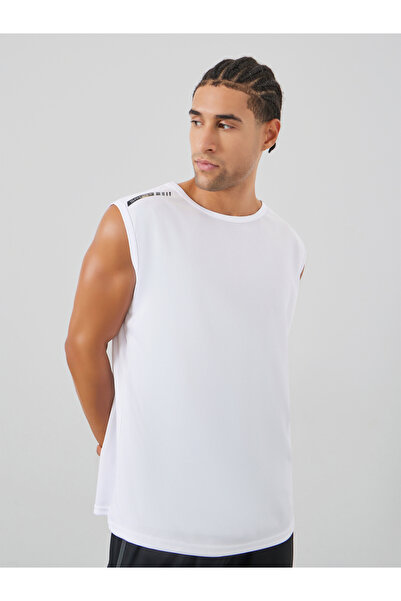 Styli Regular Fit Quick Dry Textured Athleisure Tank