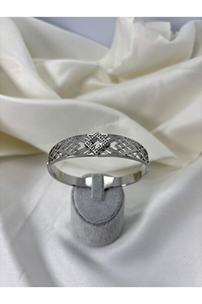 divakse Steel Bracelet with Straw-Colored Zircon Stone, Silver, One Size Fits...