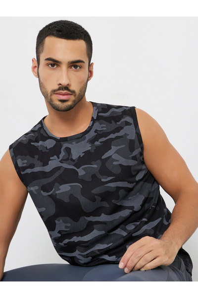 Styli Men Black Camo Print Relaxed Tank