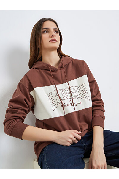 Styli Women Brown Regular Fit Color Block Hoodie