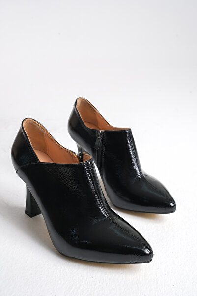 GNS Shoes Lando Genuine Leather Black Patent Leather Thin Heeled Bootie