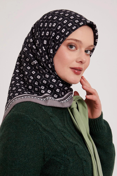LuvenSara Oscar Scarf - Night Powder