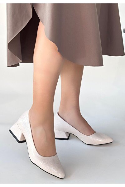 Generic Brand Nitya Beige Printed Patent Leather Heeled Shoes