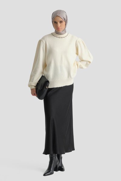 Armine Yakası İnci Detaylı Kazak 25KD6008 Ekru