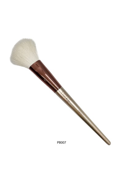 Makeover22 Makeover 22 Blush and Bronzer Brush - PB007