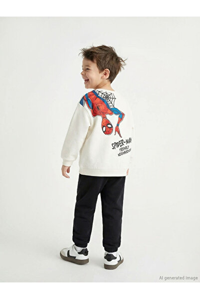 LC Waikiki LCW Kids Бежов спортен екип за момчета с принт на Спайдър-Мен