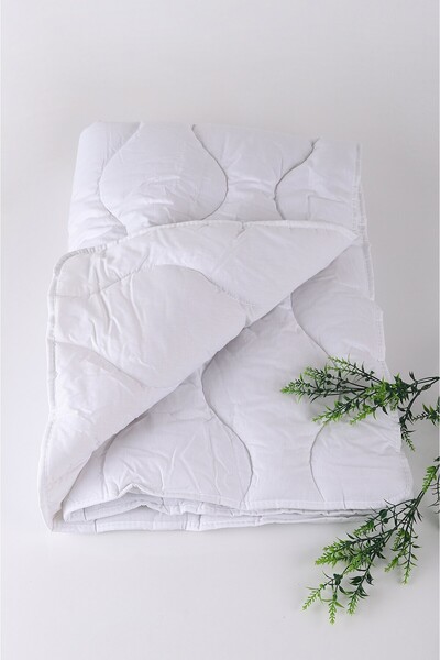 Bella Home لحاف أطفال كريستال وايت – 100x150 سم أبيض