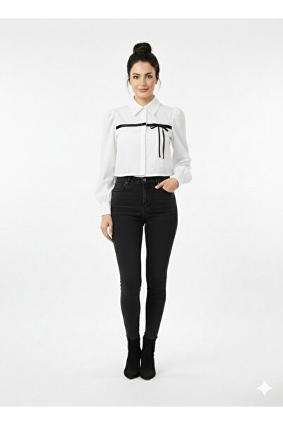 Reyon Ekru kısa siyah fiyonk detaylı şık gömlek