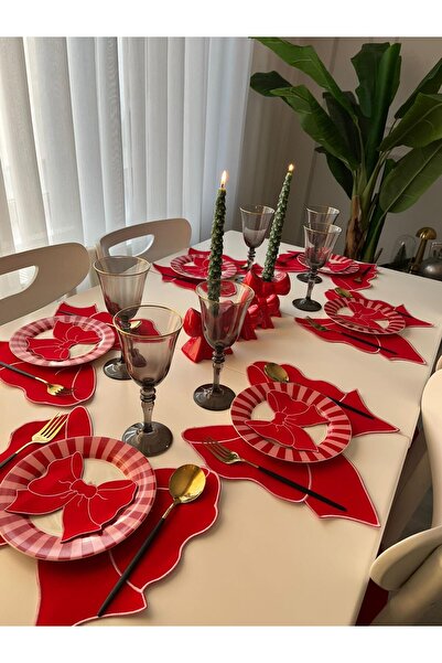 PELİNDEN Kırmızı Beyaz Nakışlı , Amerikan Servis ve Servis Peçetesi Seti (12 Parça)