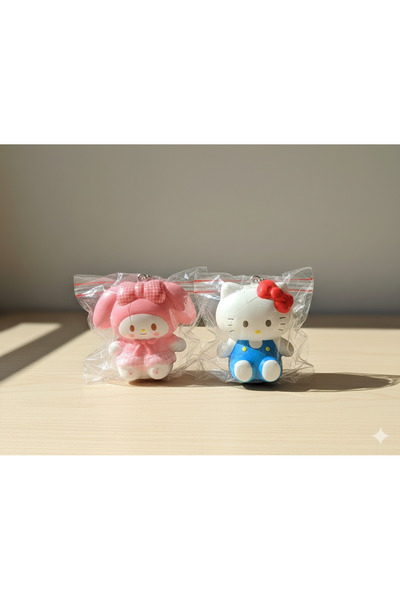 Srctech سلسلة مفاتيح ناعمة من قطعتين بتصميم هيلو كيتي وكورومي سوكوشي