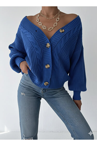 By Kuzey Aras Women's 4-Button Knitted Loose Cardigan