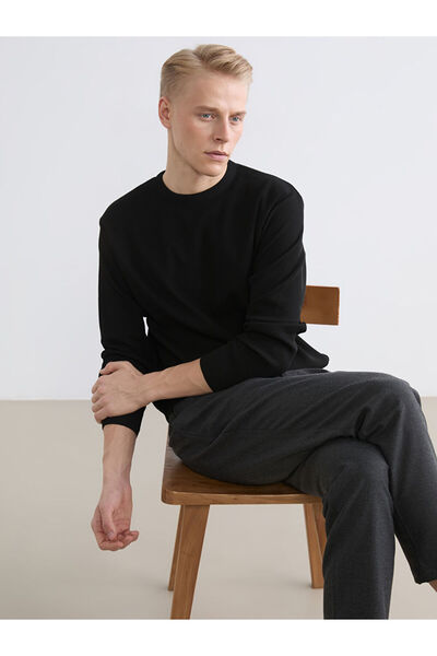 LC Waikiki Black Crew Neck Corded Fabric Men's Knitwear Sweater