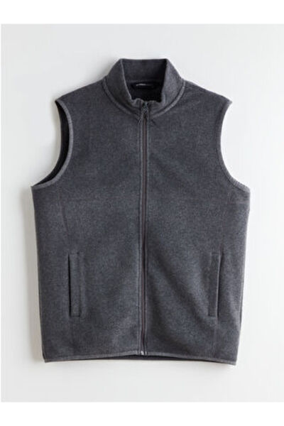 LC Waikiki ARTI-STORE Kalın polar kumaştan üretilen dik yaka erkek yelek, önd...