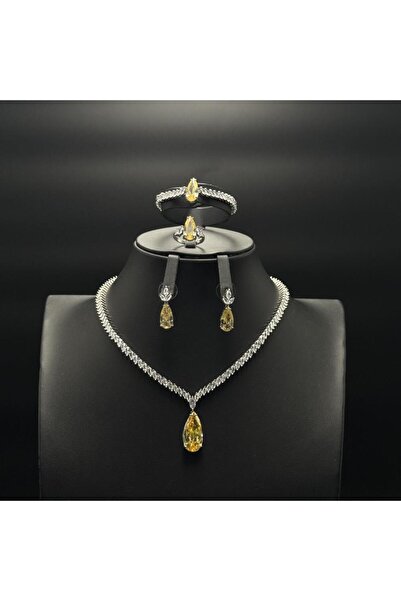 Generic طقم زيركون نسائي أنيق – تصميم راقٍ لإطلالة مميزة - AAABH-7682M