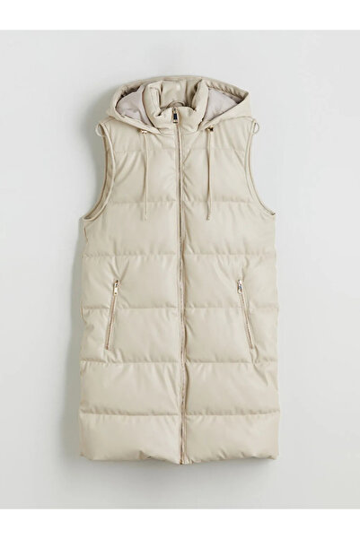 LC Waikiki Kapüşonlu Düz Deri Görünümlü Kadın Şişme Yelek