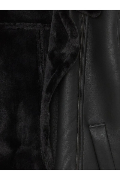 LC Waikiki Biker Yaka Kadın Deri Görünümlü Mont