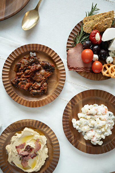 Dekorzdükkan 4-Piece Acacia Wood Appetizer Plate with Edge Detail
