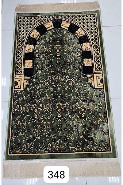 FABRIC سجادة خضراء بنقش محراب مقوس وزخارف نباتية كلاسيكية بمقاس $70 \times 11...